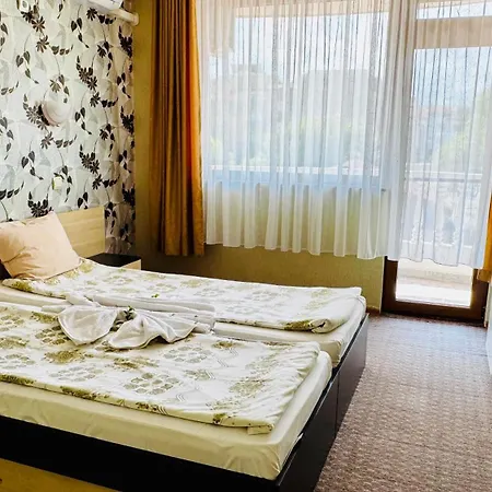 Hotel Eos