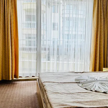 Hotel Eos